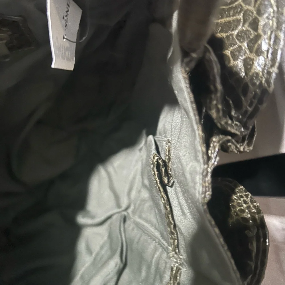 Sondra Roberts Metallic Olive Ruffled Shoulder Bag - Picture 5 of 6